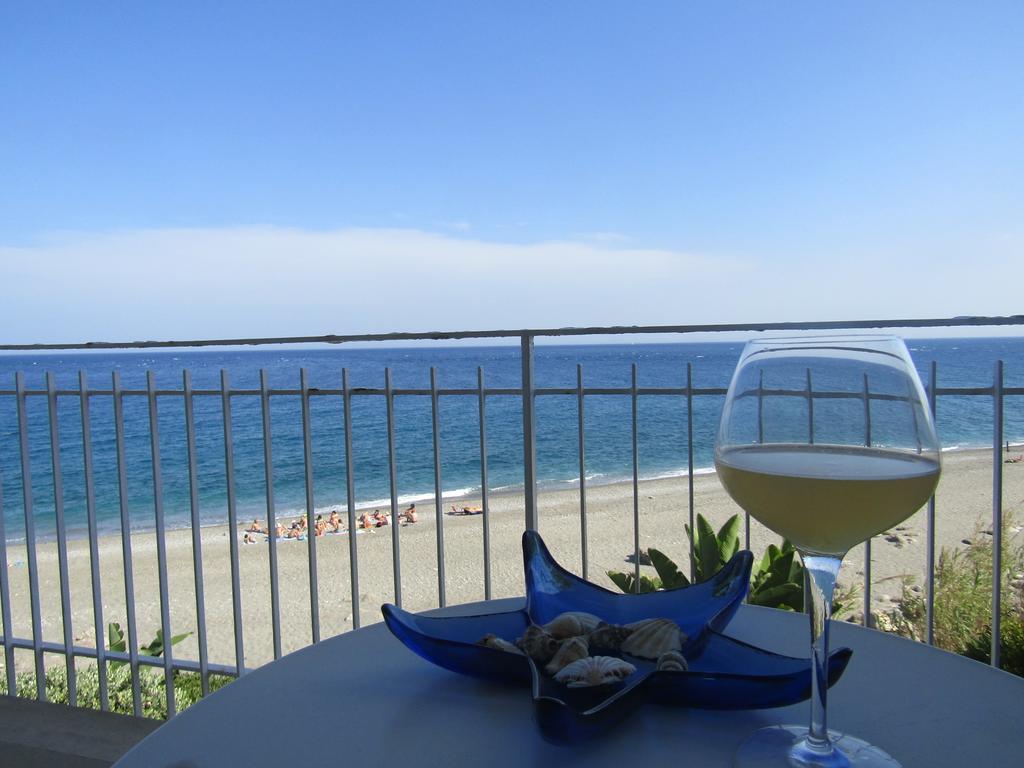 Appartamento Mare Mare Forza dʼAgro Kültér fotó