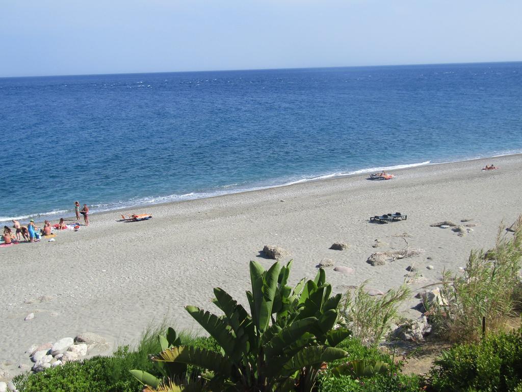 Appartamento Mare Mare Forza dʼAgro Kültér fotó